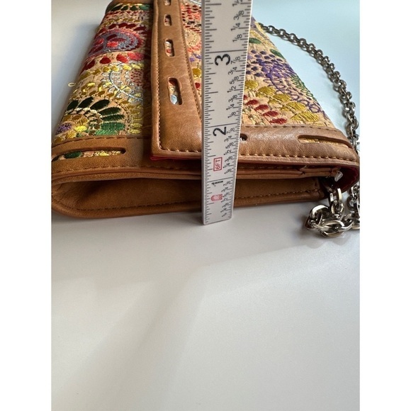 Sondra Robert’s Squared Corcked Clutch Purse - Picture 6 of 8